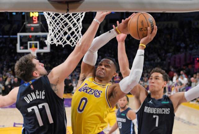 电竞赛事-送走韦少成双方共识 为留詹姆斯他们必须孤注一掷