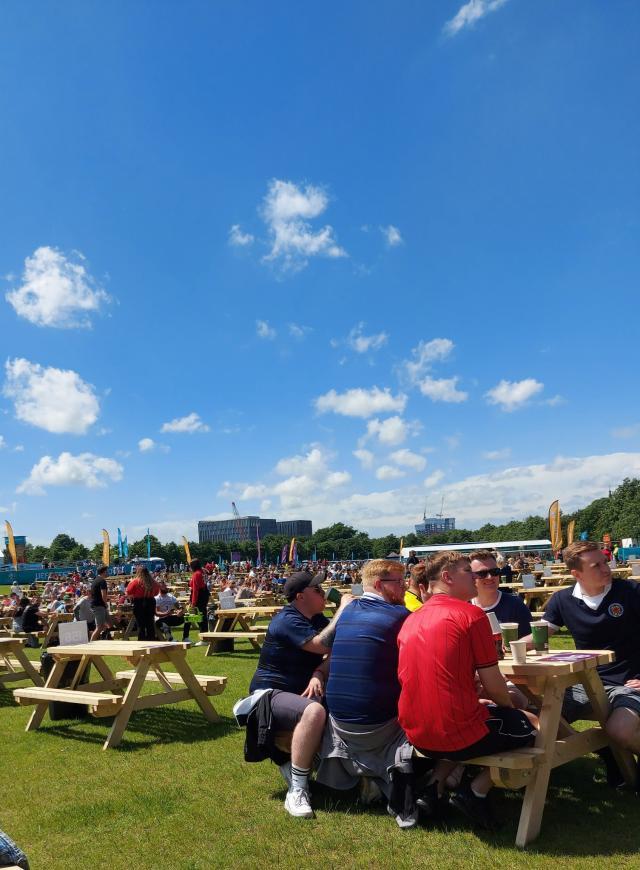 1623653517128068655.jpg 44.jpg